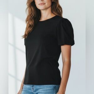 Ever New Australia teeshirt with puffy cotton sleeves in cotton. Sz XXS